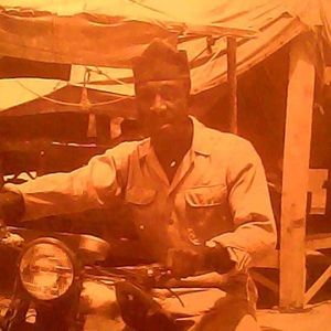 Meet your Posher, Barry